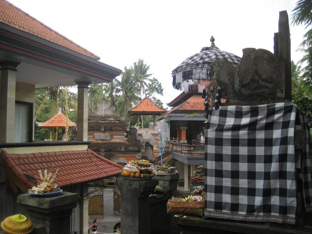 Ubud Wins Bungalow Extérieur photo